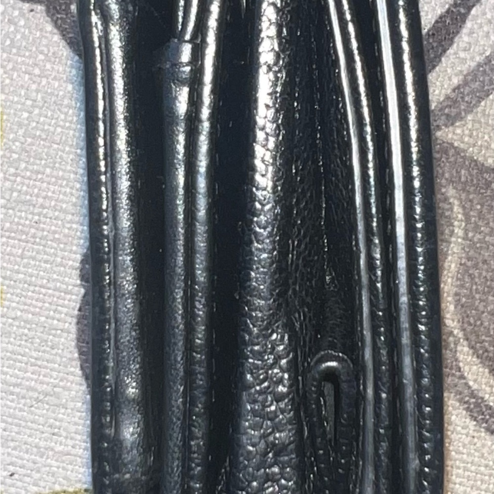 CHANEL Caviar leather wallet - Picture 5 of 10